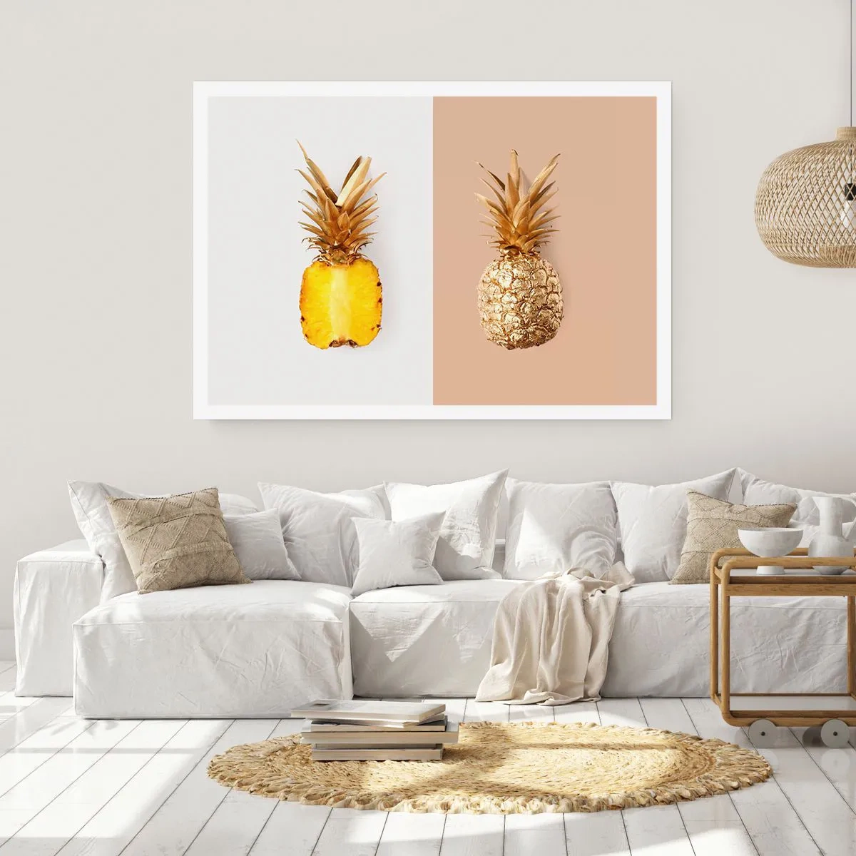 Affiche - Poster - La moitié d'un ananas frais et doré sur un fond contrasté - 100x70cm - Ananas pour nous - Décoration murale moderne pour le salon et la chambre ARTTOR