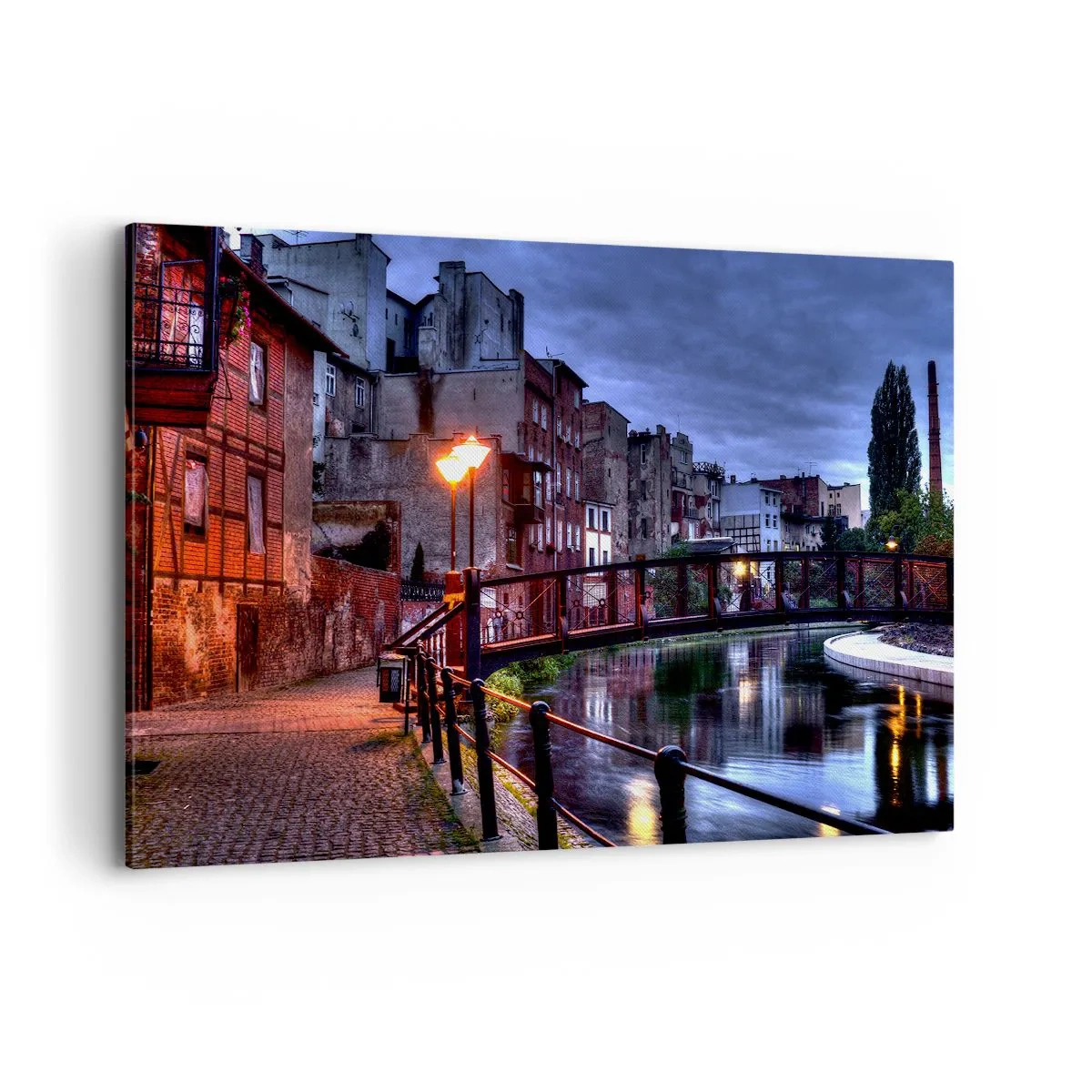 Impression sur toile - Image sur toile - Vue nocturne des immeubles d'habitation et du pont sur le canal - 120x80cm - Tu n'as pas connu ce Bydgoszcz - Décoration murale moderne pour le salon et la chambre ARTTOR