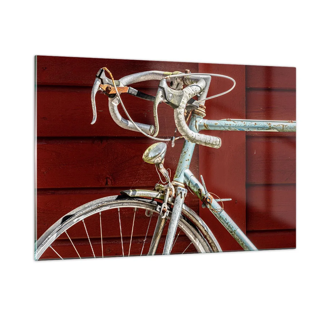 Impression sur verre - Image sur verre - Un vieux vélo de route des années 1970 contre un mur en bois rouge - 120x80cm - Construit pour la victoire - Décoration murale moderne pour le salon et la chambre ARTTOR