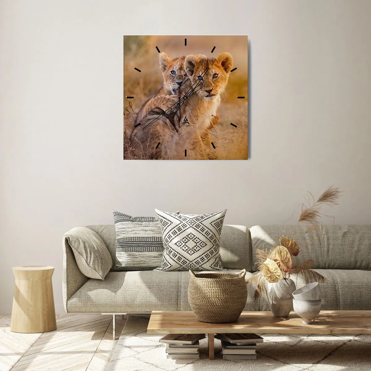 Horloge murale - Pendule murale - Adorables lionceaux dans leur environnement naturel - 30x30cm - Ne pas déranger! On s'amuse - Décoration murale moderne pour le salon et la chambre ARTTOR