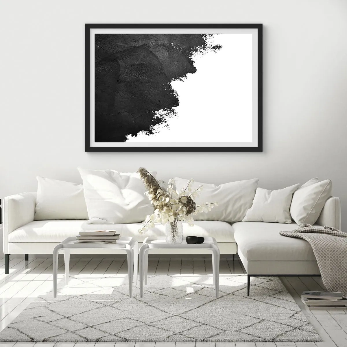 Affiche dans un cadre noir - Poster - Abstraction en noir et blanc avec des coups de pinceau contrastés - 70x50cm - Éléments : terre - Décoration murale moderne pour le salon et la chambre ARTTOR