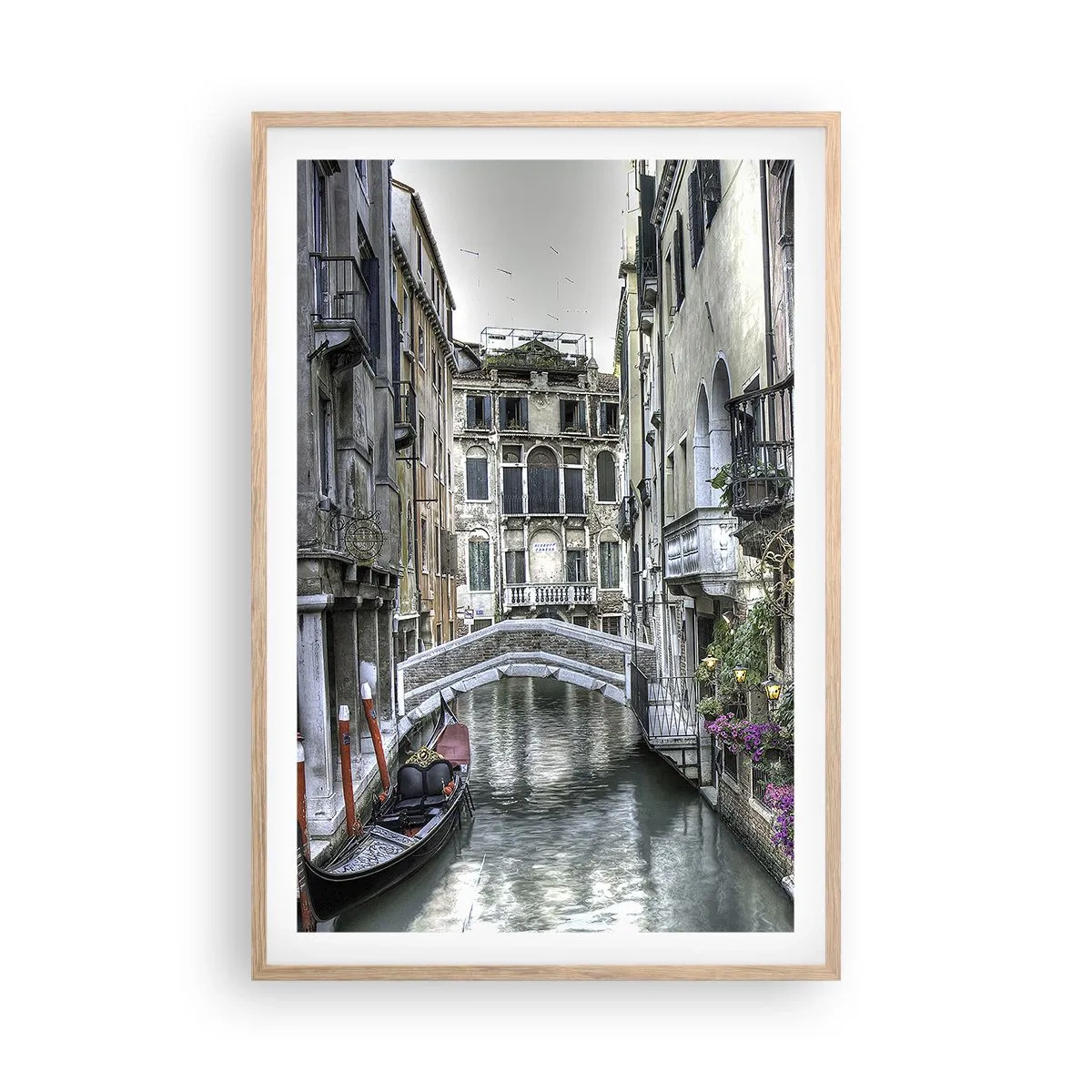 Affiche dans un chêne clair - Poster - Pendant des siècles dans une réflexion silencieuse - 61x91 cm