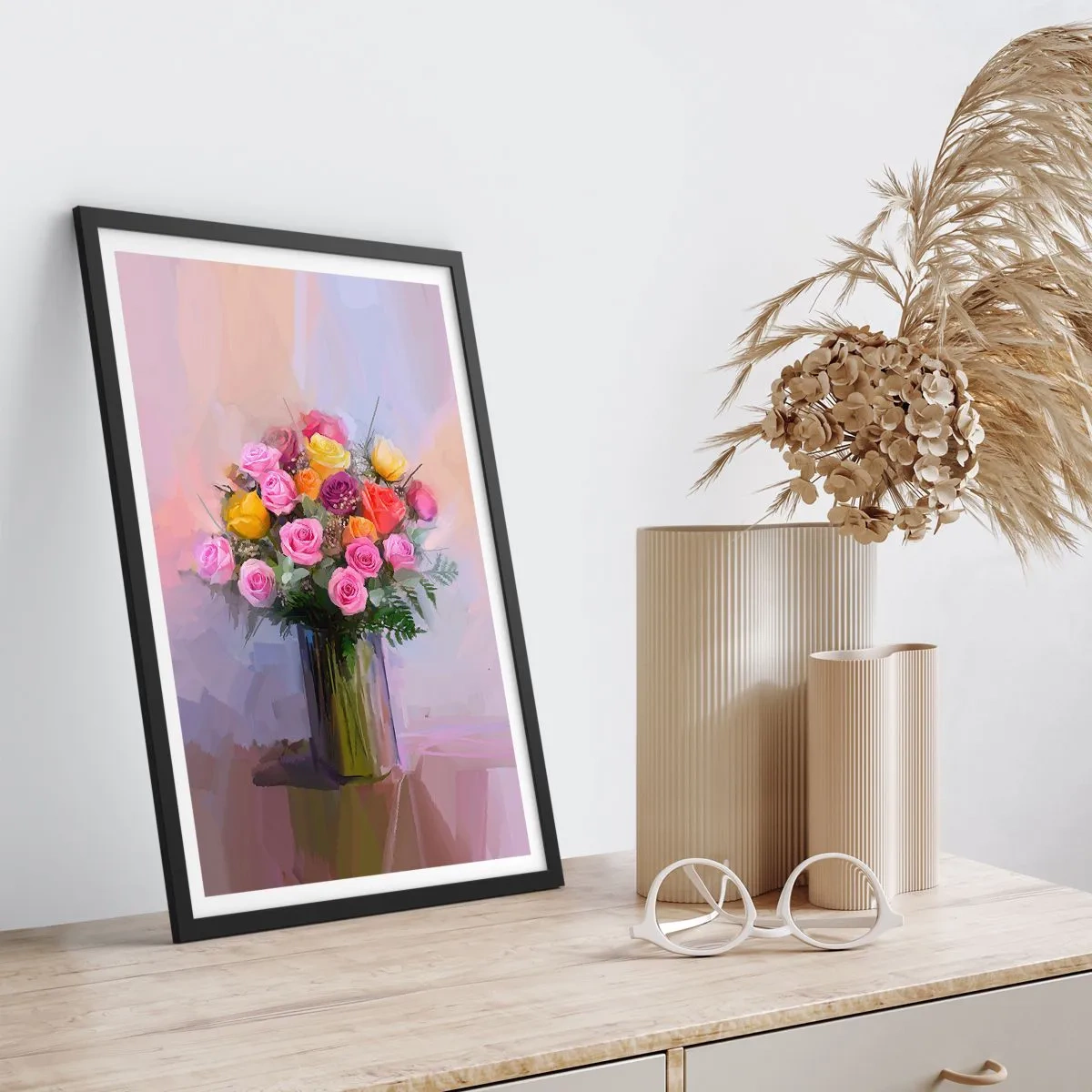 Affiche dans un cadre noir - Poster - Un bouquet de roses et de fleurs dans un vase en verre - 50x70cm - Beauté conservée - Décoration murale moderne pour le salon et la chambre ARTTOR