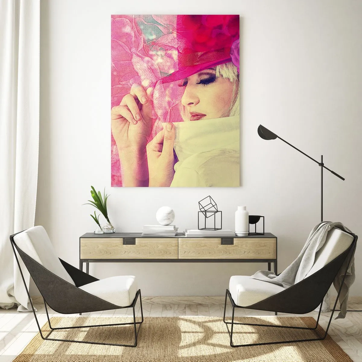 Impression sur verre - Image sur verre - Femme élégante avec un chapeau rose avec une fleur - 70x100cm - Portrait rétro dans une brume rose - Décoration murale moderne pour le salon et la chambre ARTTOR