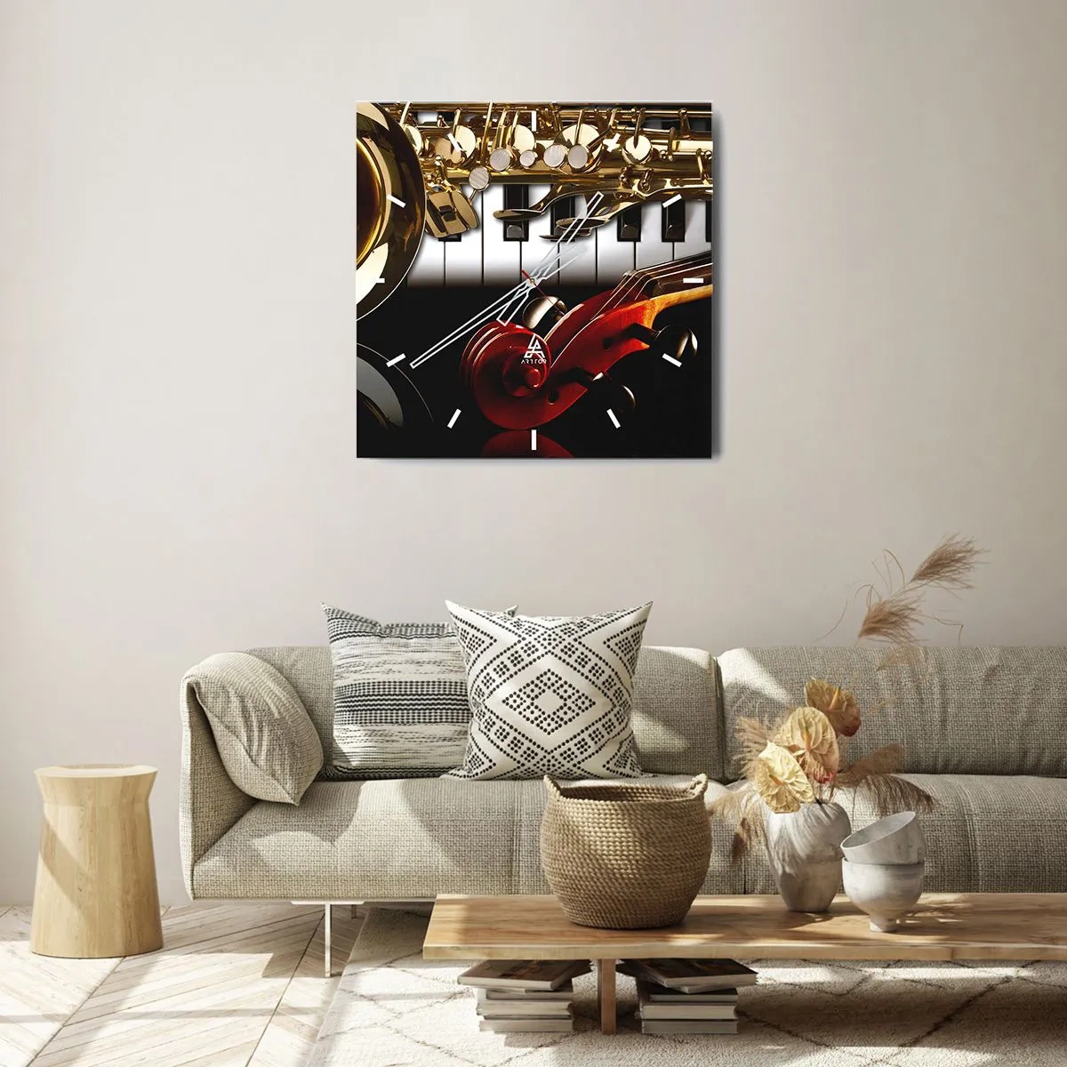 Horloge murale - Pendule murale - Un saxophone doré, des touches de piano et un violon rouge - 30x30cm - Tôle, bois et ivoire - Décoration murale moderne pour le salon et la chambre ARTTOR