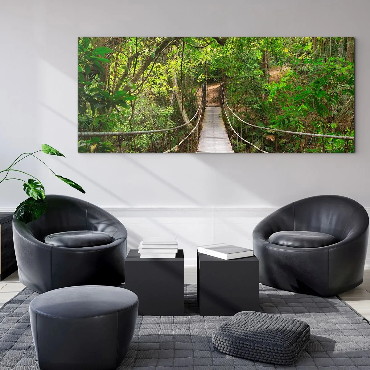 Impression sur verre - Image sur verre - Un pont suspendu entouré d'une forêt tropicale verte - 160x50cm - Parce qu'il y a une plante grimpante dans le jardin - Décoration murale moderne pour le salon et la chambre ARTTOR