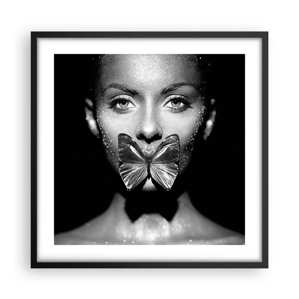 Affiche dans un cadre noir - Poster - Baiser papillon - 50x50 cm
