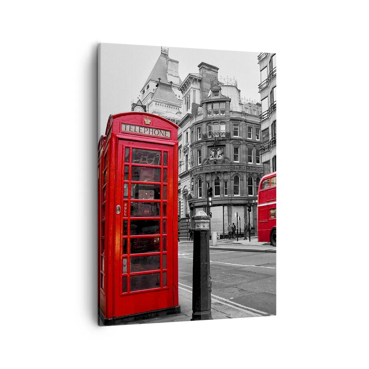Impression sur toile - Image sur toile - Une cabine téléphonique rouge et un bus à impériale à Londres avec la ville en arrière-plan - 50x70cm - Le plus rouge d'Europe - Décoration murale moderne pour le salon et la chambre ARTTOR