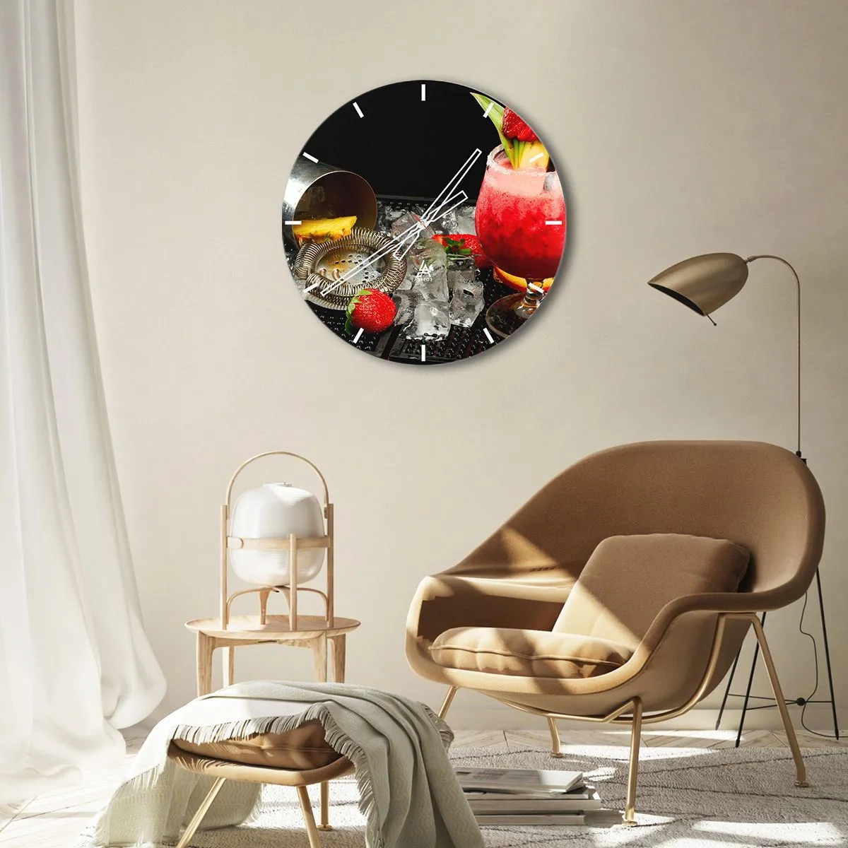 Horloge murale - Pendule murale - Cocktail de fraises avec garnitures et glace pilée - 30x30cm - Envouter le goût - Décoration murale moderne pour le salon, la cuisine et la chambre ARTTOR