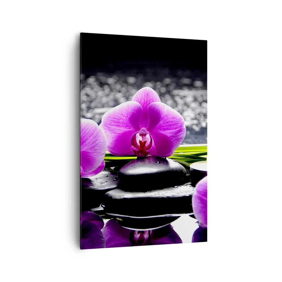 Impression sur toile - Image sur toile - Orchidées violettes sur fond de pierres et de bougies dans un cadre relaxant - 80x120cm - Se noyer dans la paix et la tranquillité - Décoration murale moderne pour le salon et la chambre ARTTOR
