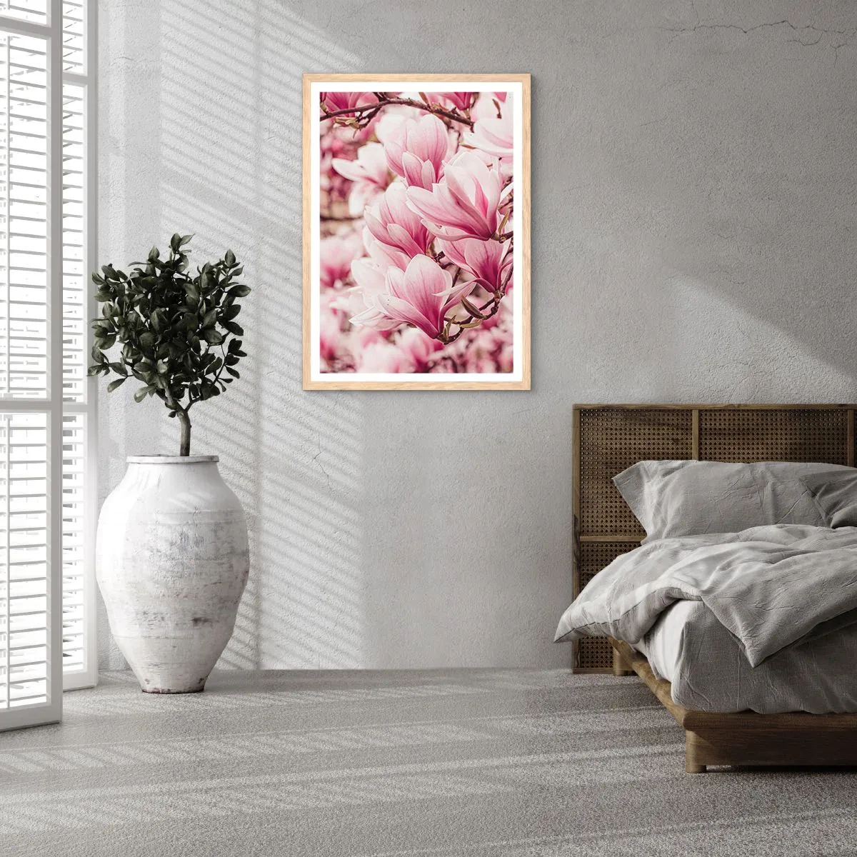 Affiche dans un chêne clair - Poster - Le printemps est rose - 70x100 cm