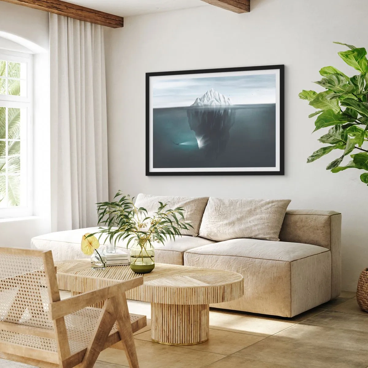 Affiche dans un cadre noir - Poster - Un iceberg dans l'eau avec un plongeur et un projecteur sous la surface. - 100x70cm - Mystère sous-marin - Décoration murale moderne pour le salon et la chambre ARTTOR