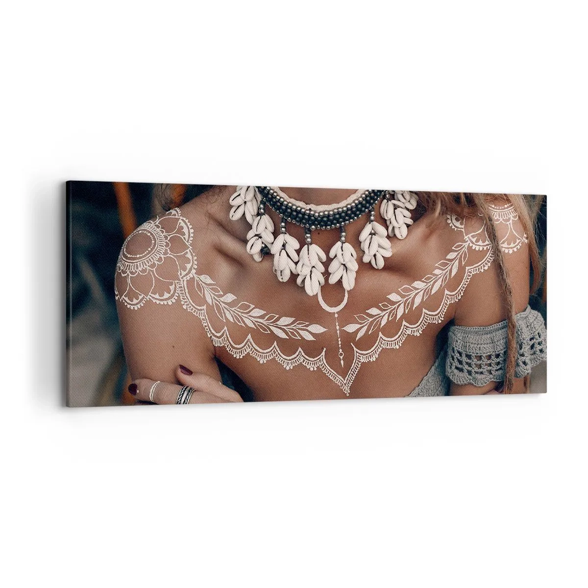 Impression sur toile - Image sur toile - Style bohème avec bijoux coquillages et motif dentelle - 120x50cm - Talismans, rituels de la féminité - Décoration murale moderne pour le salon et la chambre ARTTOR