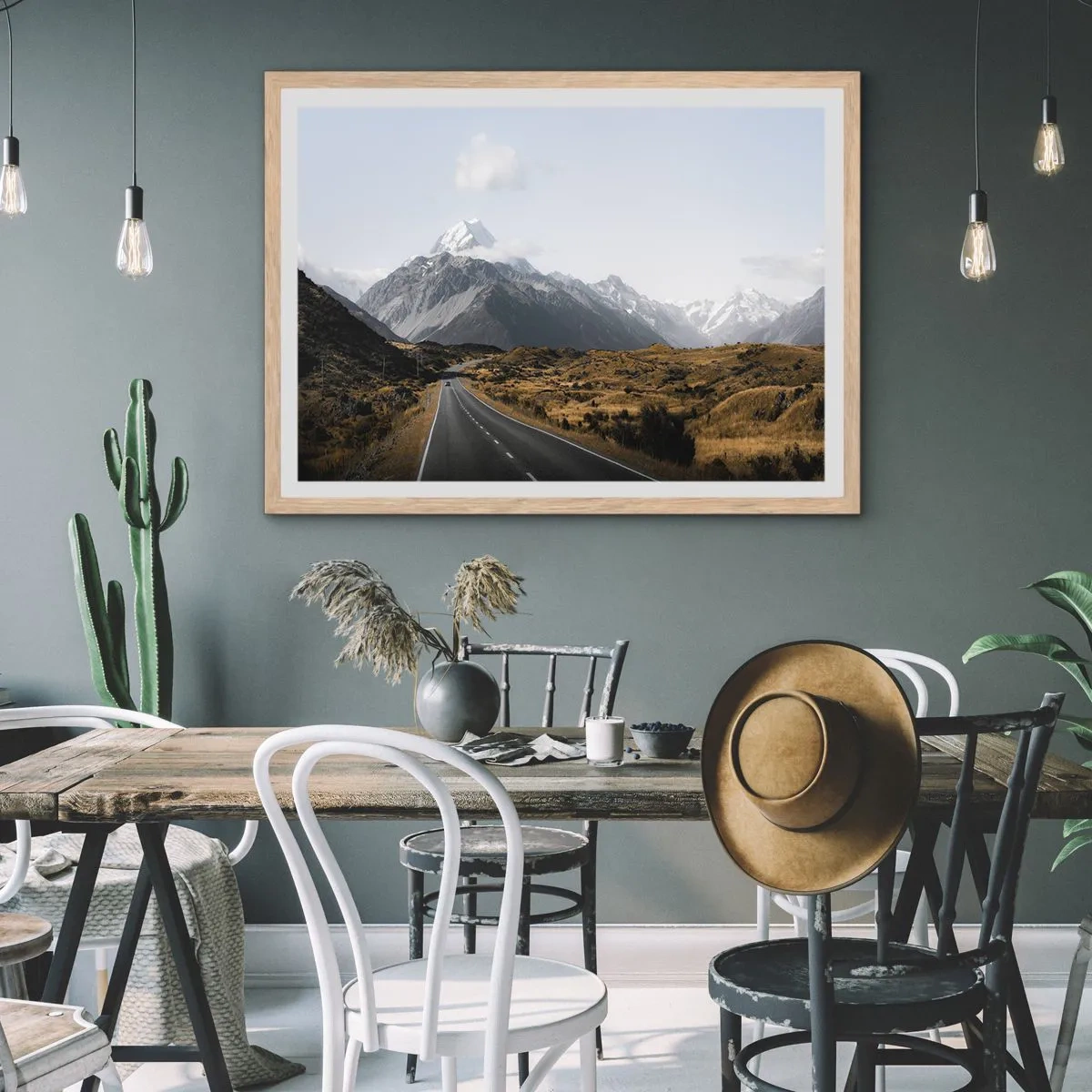 Affiche dans un chêne clair - Poster - Chemin vers le coeur de la montagne - 100x70 cm