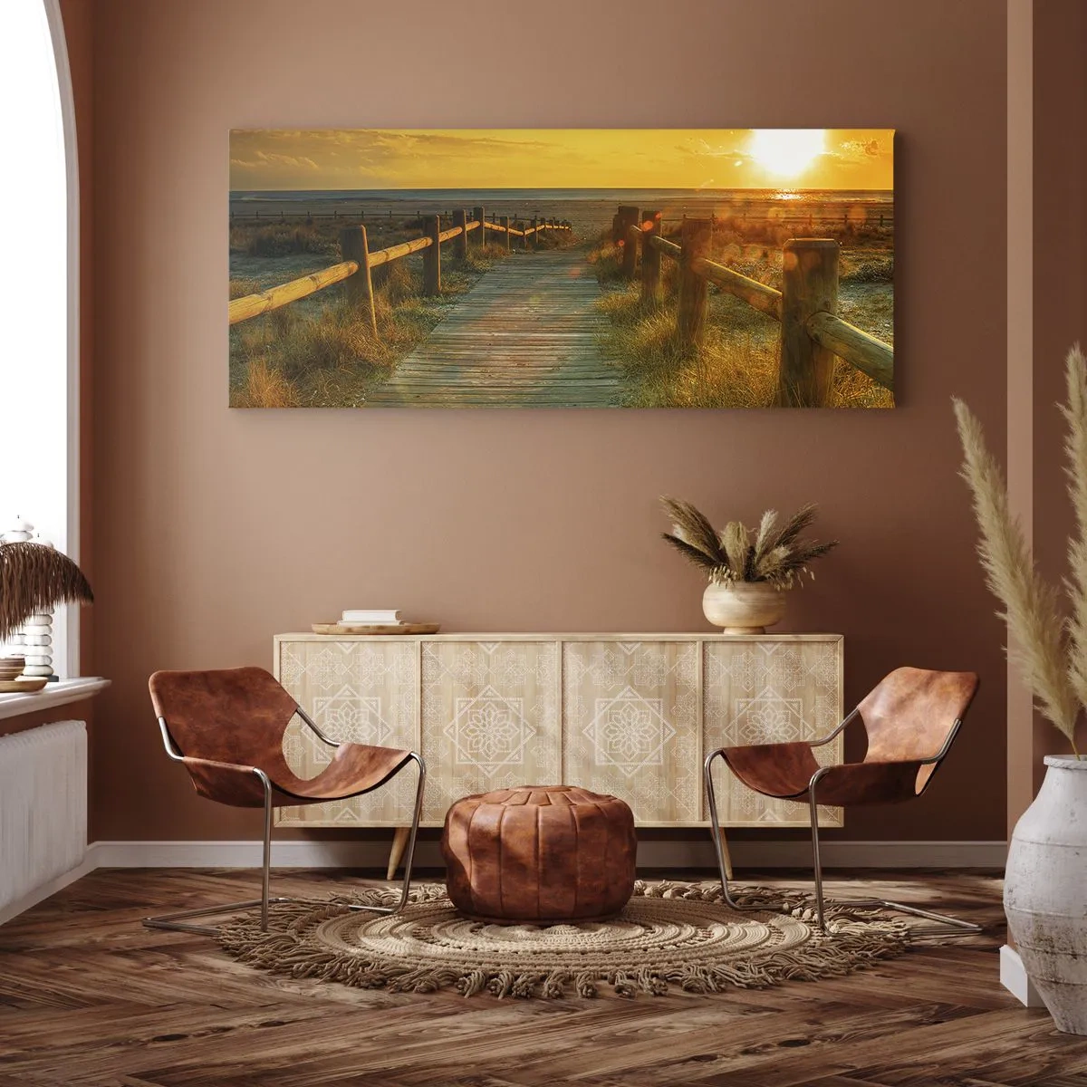 Impression sur toile - Image sur toile - Un chemin en bois menant à la plage à la lueur du soleil couchant - 160x50cm - Baigné dans le vieil or - Décoration murale moderne pour le salon et la chambre ARTTOR