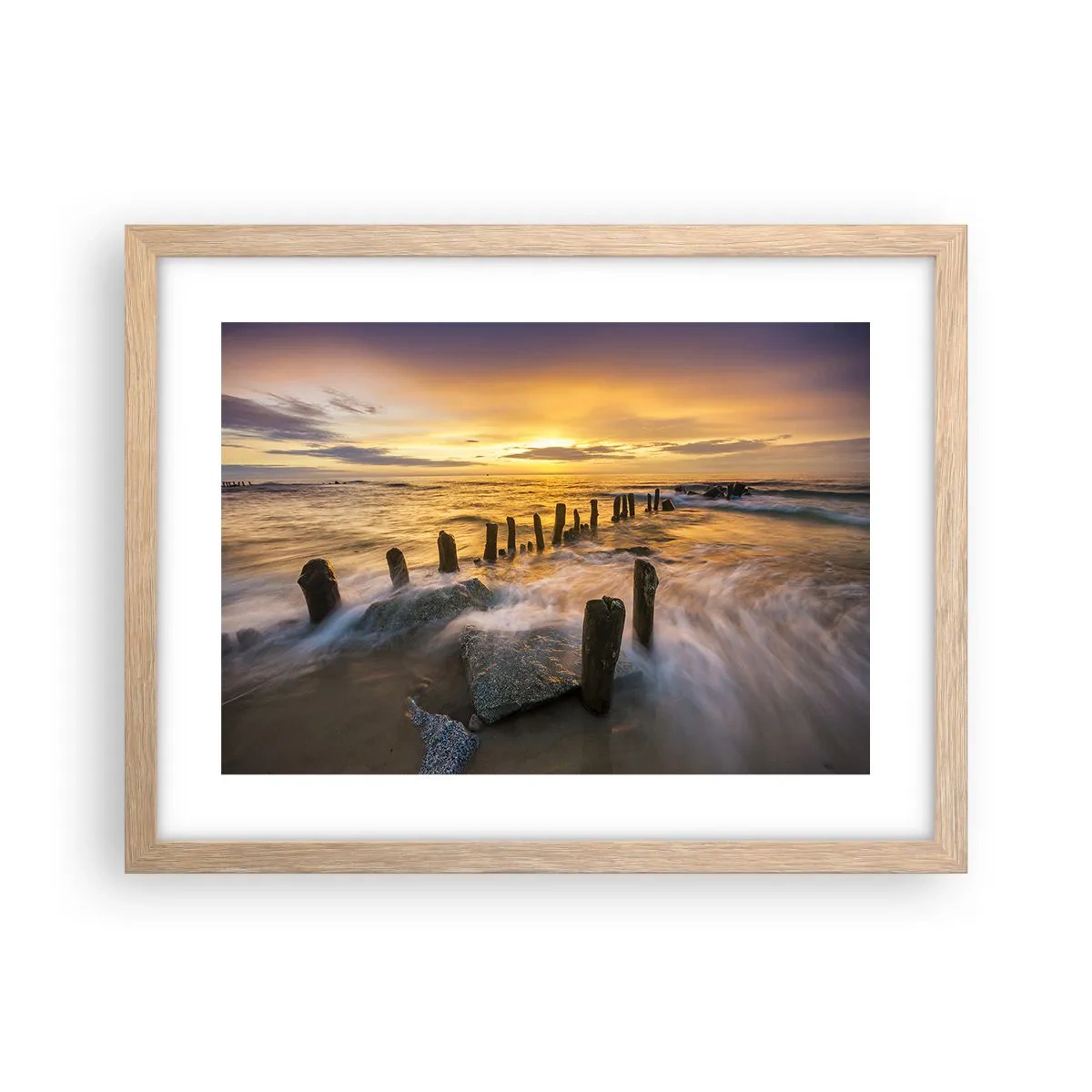 Affiche dans un chêne clair - Poster - La beauté brute de la mer Baltique - 40x30 cm