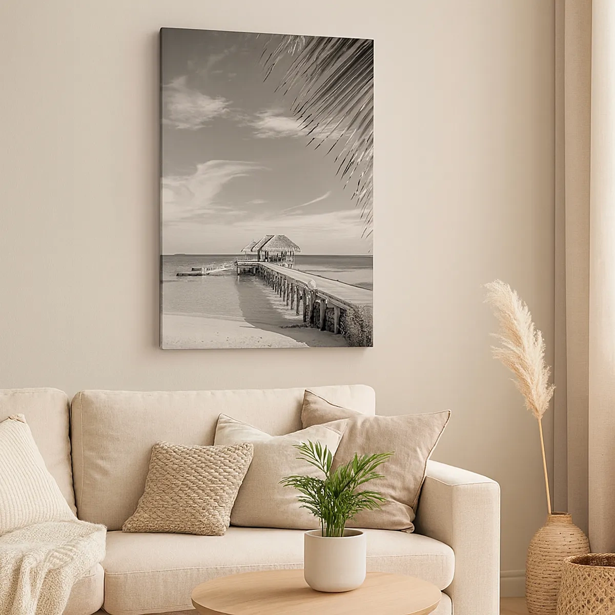 Impression sur toile - Image sur toile - Plage noire et blanche avec jetée et palmiers sur une côte tropicale - 50x70cm - Souvenirs ou rêve? - Décoration murale moderne pour le salon et la chambre ARTTOR