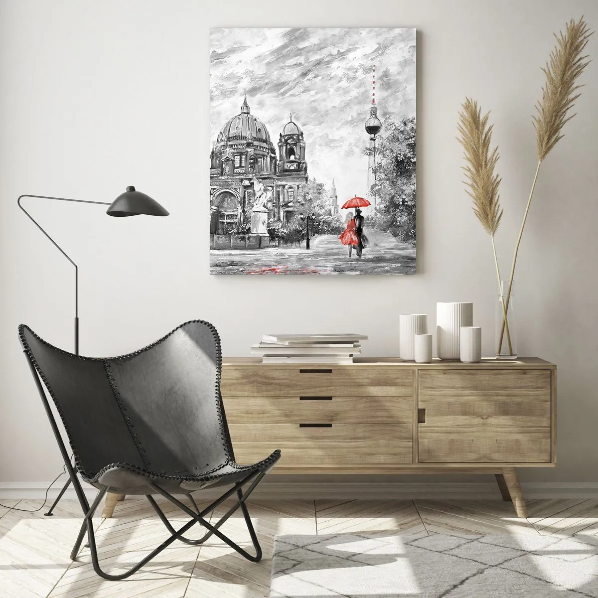 Impression sur verre - Image sur verre - Scène en noir et blanc avec Berlin, un parapluie rouge et un arbre - 80x120cm - Rencontre berlinoise - Décoration murale moderne pour le salon et la chambre ARTTOR