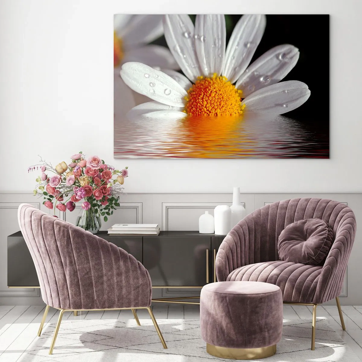 Impression sur verre - Image sur verre - Une marguerite avec des gouttes d'eau se reflétant dans l'eau - 70x50cm - Le soleil levant des marguerites - Décoration murale moderne pour le salon et la chambre ARTTOR