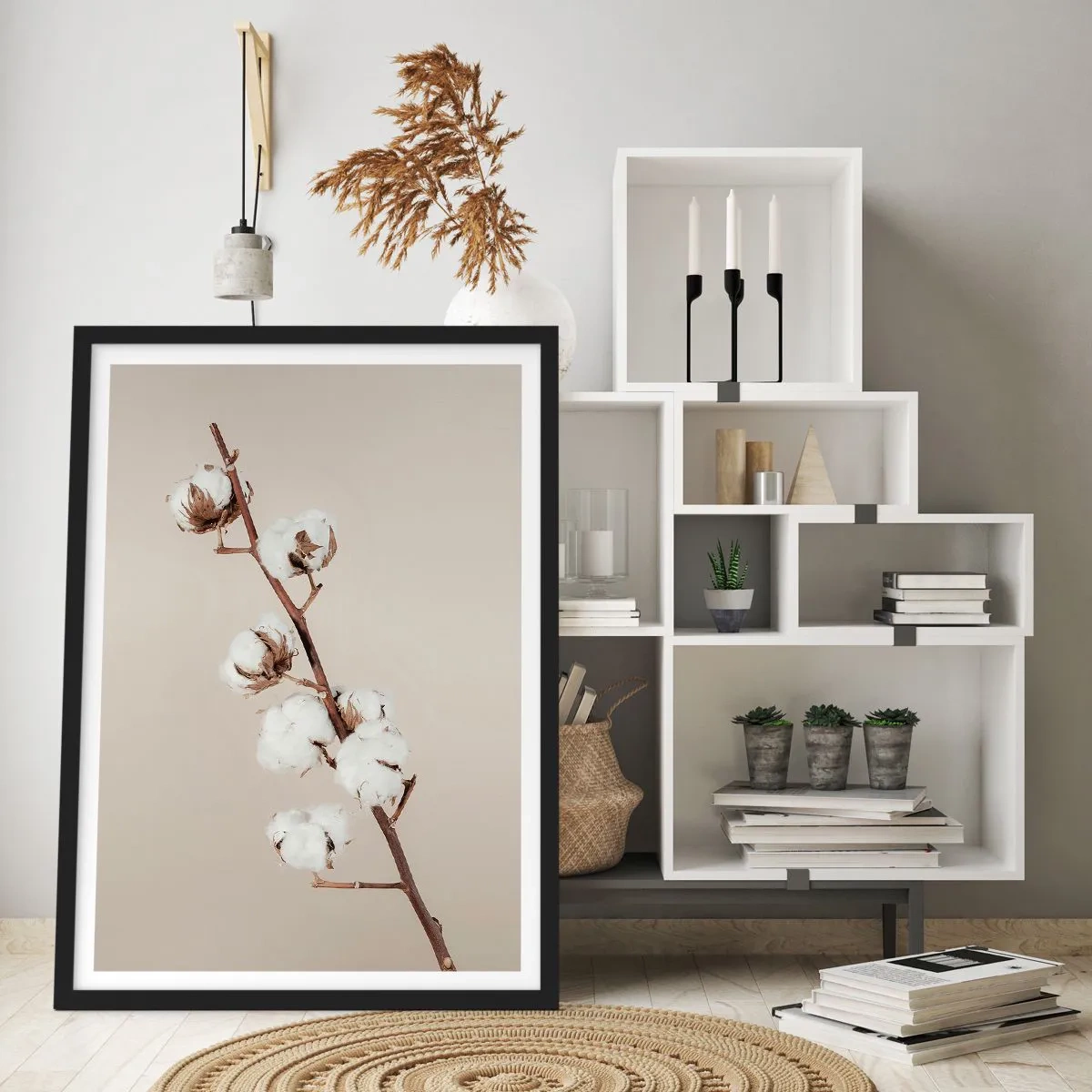Affiche dans un cadre noir - Poster - Un brin de coton sur fond beige, dans un style minimaliste. - 50x70cm - A la source de la douceur - Décoration murale moderne pour le salon et la chambre ARTTOR