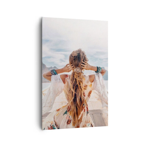 Impression sur toile - Image sur toile - Femme sur un bateau surplombant les montagnes et l'eau, style bohème - 80x120cm - En route vers le bonheur - Décoration murale moderne pour le salon et la chambre ARTTOR