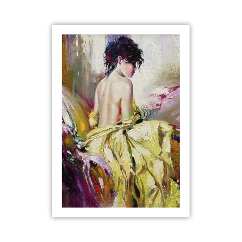 Affiche - Poster - La figure d'une femme en robe jaune sur un fond peint - 50x70cm - Entre les lèvres et le bord de la tasse - Décoration murale moderne pour le salon et la chambre ARTTOR