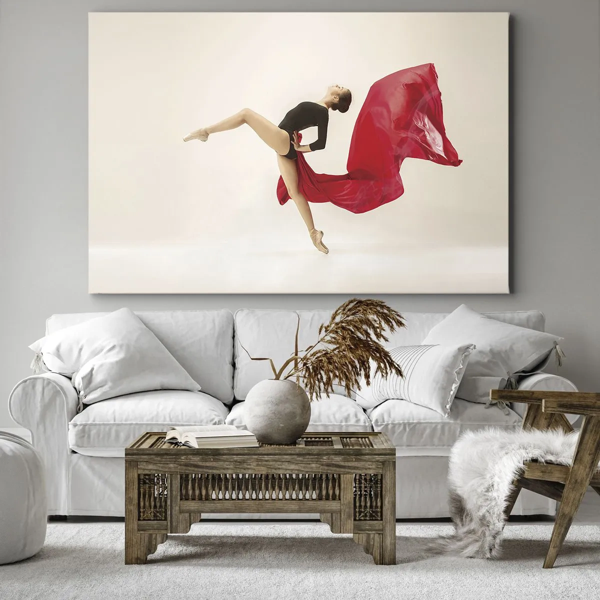 Impression sur toile - Image sur toile - Une danseuse dynamique en tenue noire et tissu rouge en mouvement. - 100x70cm - Rouge et noir - Décoration murale moderne pour le salon et la chambre ARTTOR