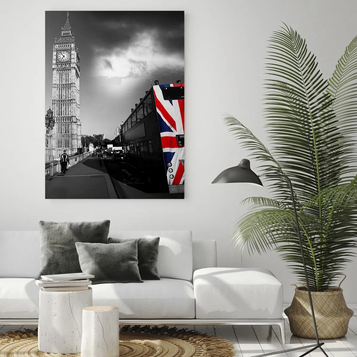 Impression sur verre - Image sur verre - Big Ben et un bus avec un drapeau britannique - 50x70cm - Fière et grande - Décoration murale moderne pour le salon et la chambre ARTTOR