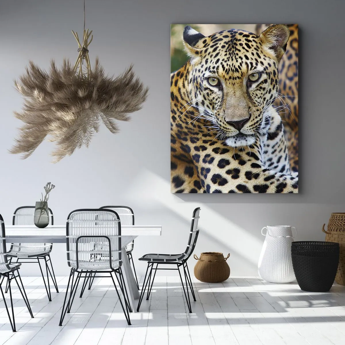 Impression sur toile - Image sur toile - Jaguar au repos dans un environnement naturel avec un fond vert. - 50x70cm - Sauvage et calme - Décoration murale moderne pour le salon et la chambre ARTTOR