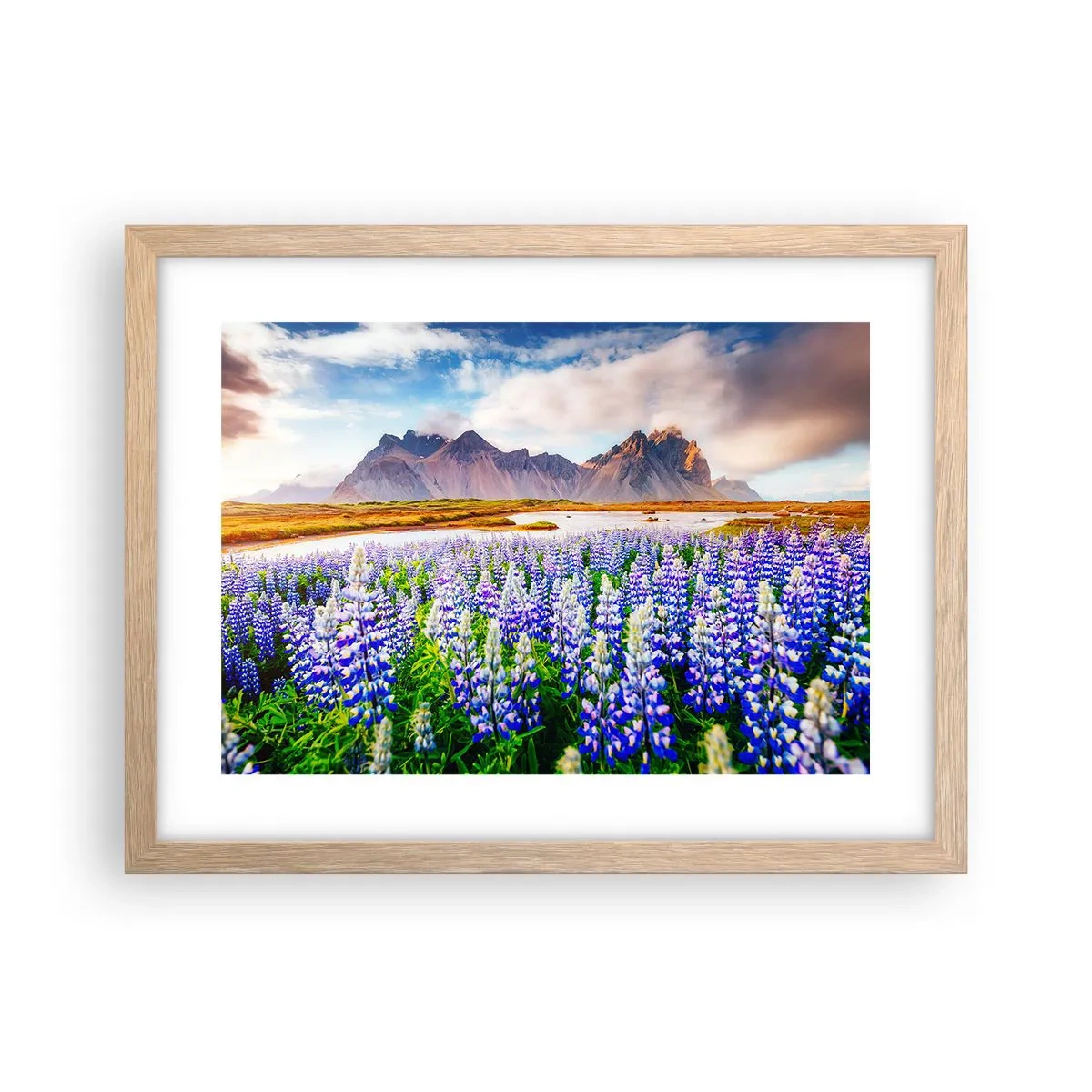 Affiche dans un chêne clair - Poster - La force et l'austérité côtoient la douceur - 40x30 cm