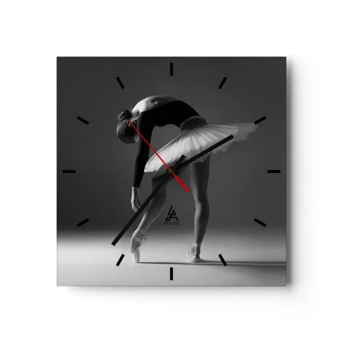 Horloge murale - Pendule murale - Une ballerine dans une pose élégante sur un fond noir et blanc - 30x30cm - Belle ballerine - Décoration murale moderne pour le salon et la chambre ARTTOR