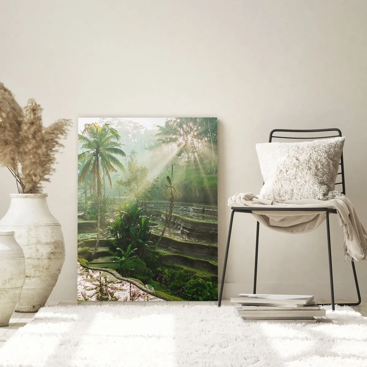 Impression sur verre - Image sur verre - Rizières tropicales avec palmiers dans la brume matinale - 50x70cm - Grandir au soleil - Décoration murale moderne pour le salon et la chambre ARTTOR