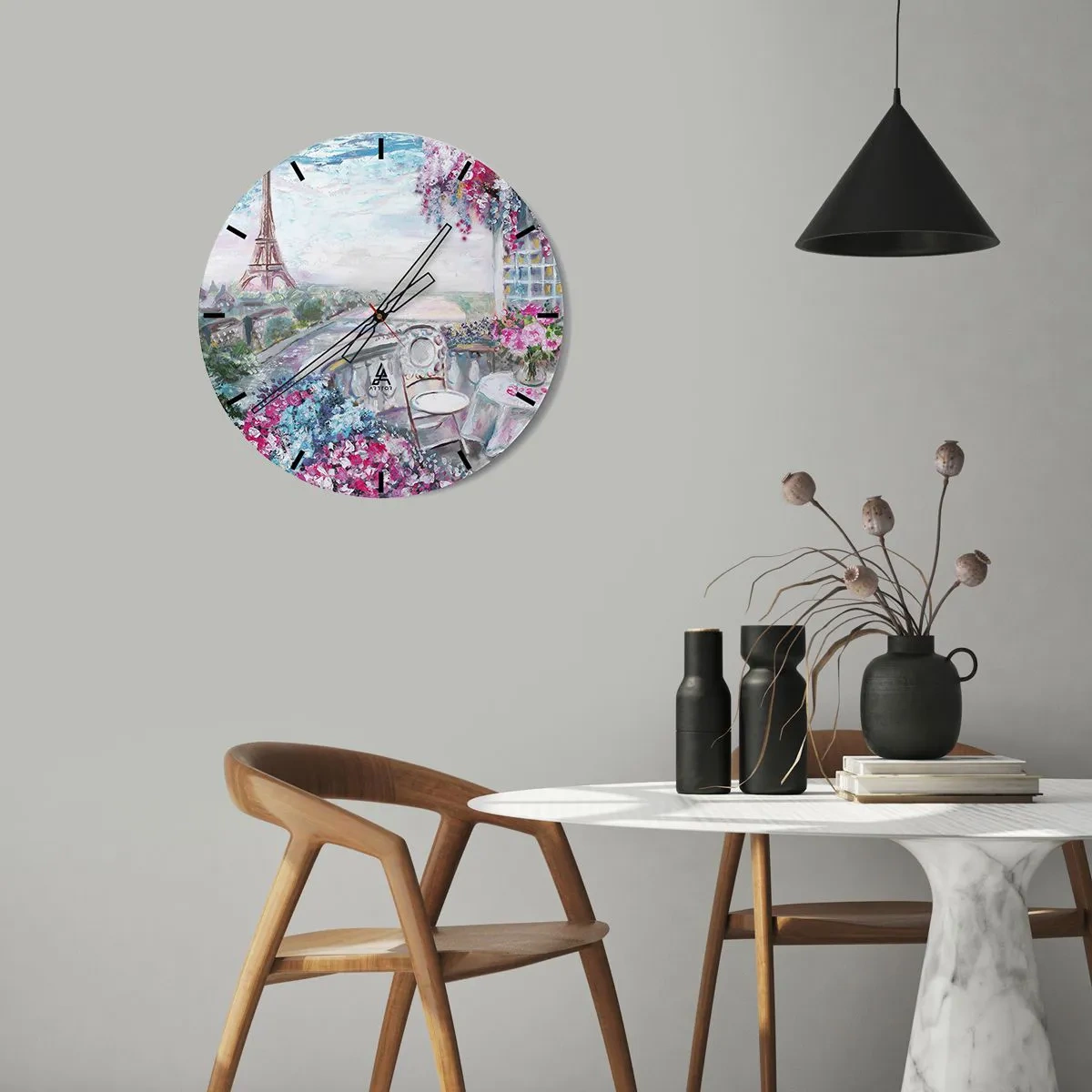 Horloge murale - Pendule murale - Vue pittoresque de la Tour Eiffel depuis la terrasse fleurie - 30x30cm - C'est le plus beau ici en mai - Décoration murale moderne pour le salon, la cuisine et la chambre ARTTOR