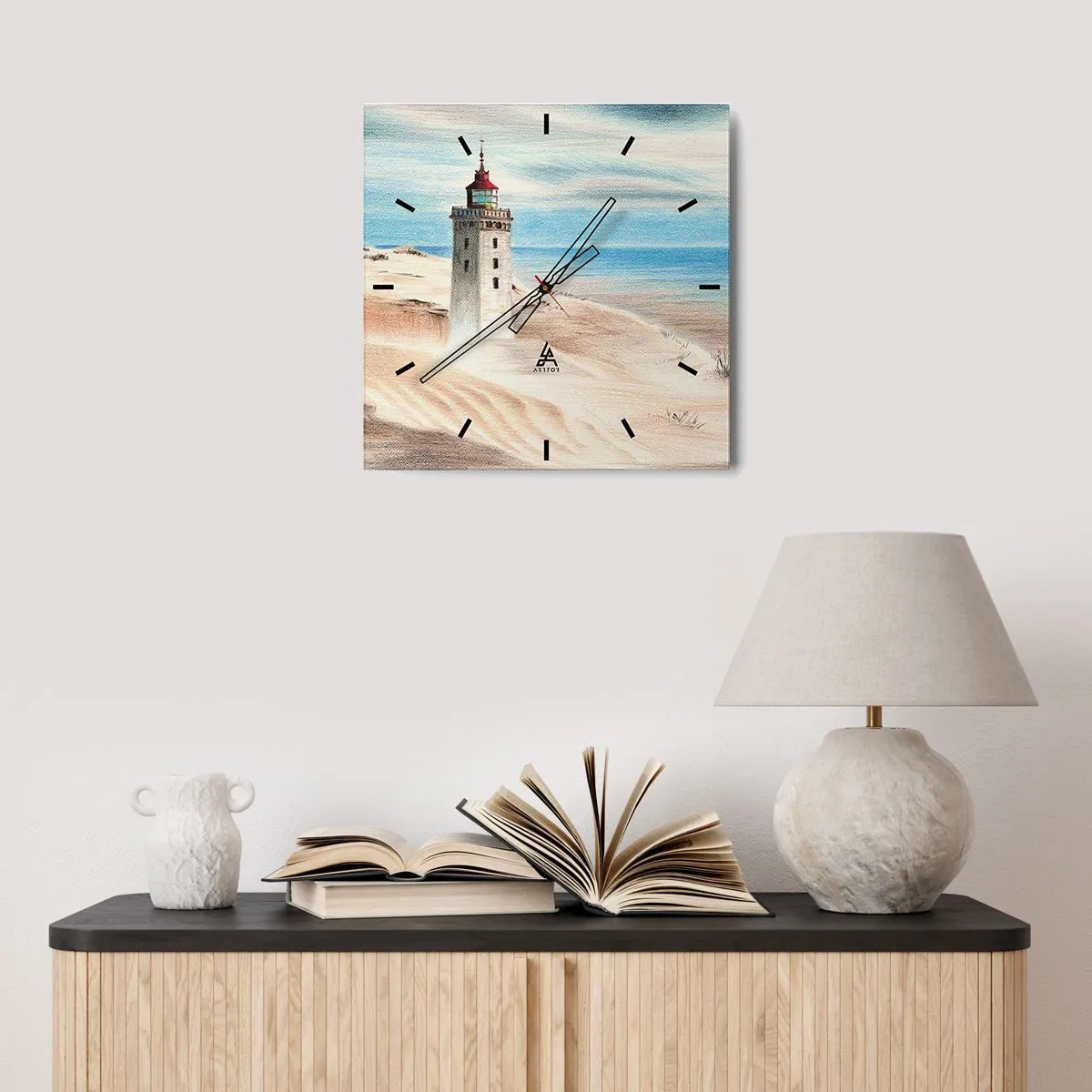 Horloge murale - Pendule murale - Un phare entouré de dunes de sable et d'un ciel bleu - 30x30cm - Toujours regarder la mer - Décoration murale moderne pour le salon et la chambre ARTTOR