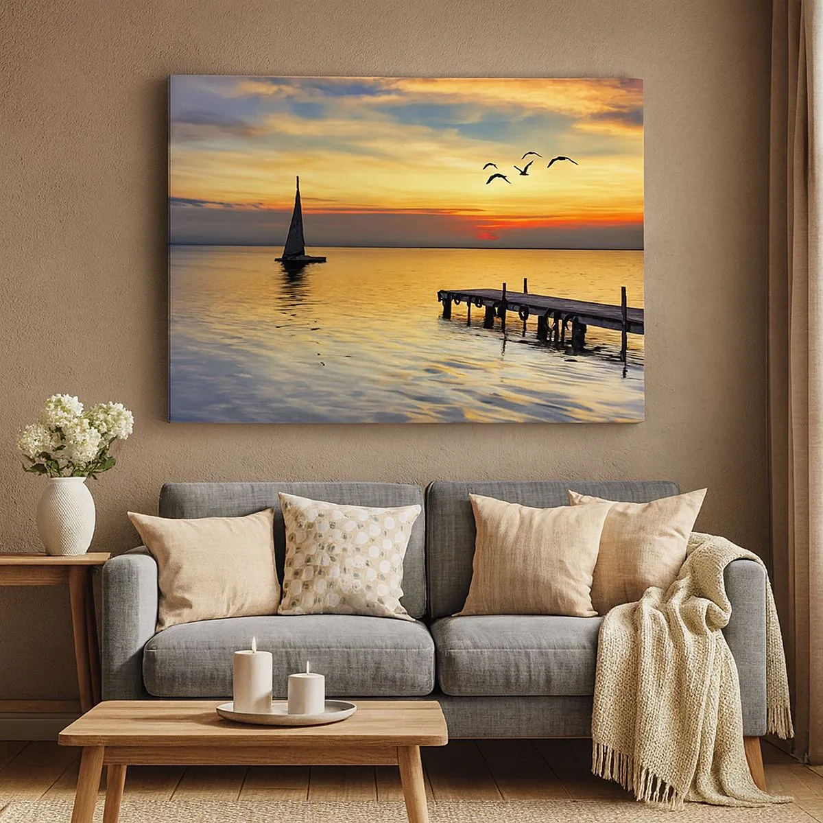Impression sur toile - Image sur toile - Coucher de soleil avec un voilier et une jetée sur un lac calme - 70x50cm - Le soir revient - Décoration murale moderne pour le salon et la chambre ARTTOR