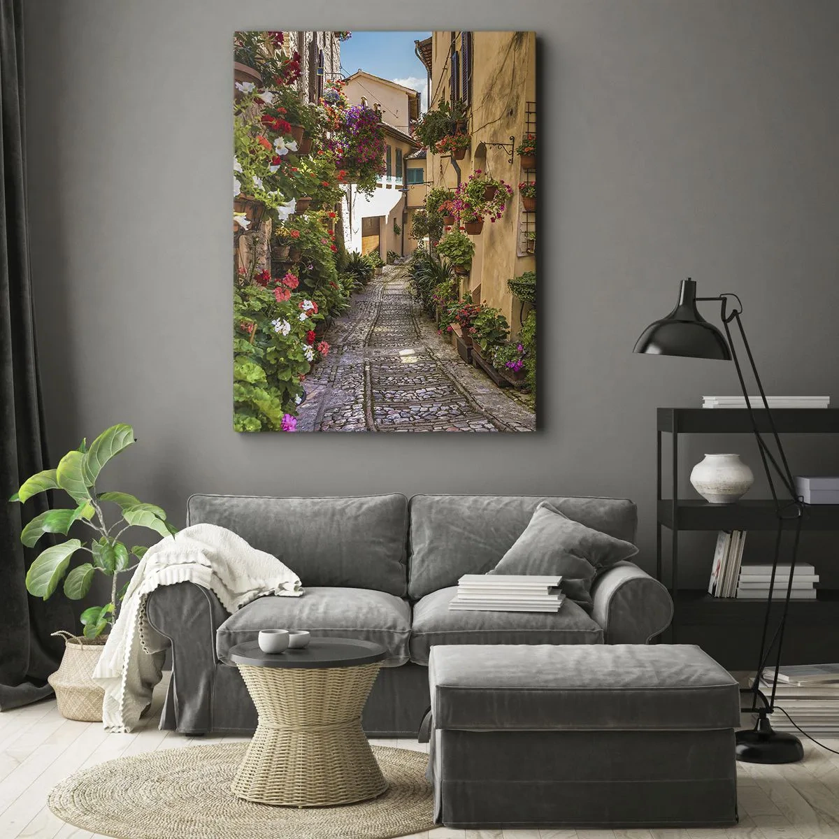 Impression sur toile - Image sur toile - Une charmante rue pleine de fleurs et de pots de fleurs - 80x120cm - Ruelle italienne - Décoration murale moderne pour le salon et la chambre ARTTOR