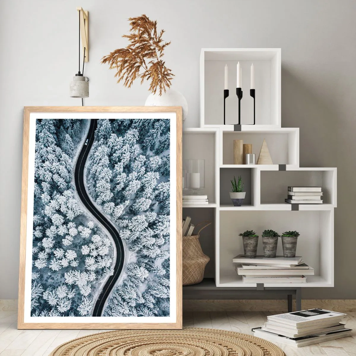 Affiche dans un chêne clair - Poster - À travers une forêt d'hiver - 30x40 cm