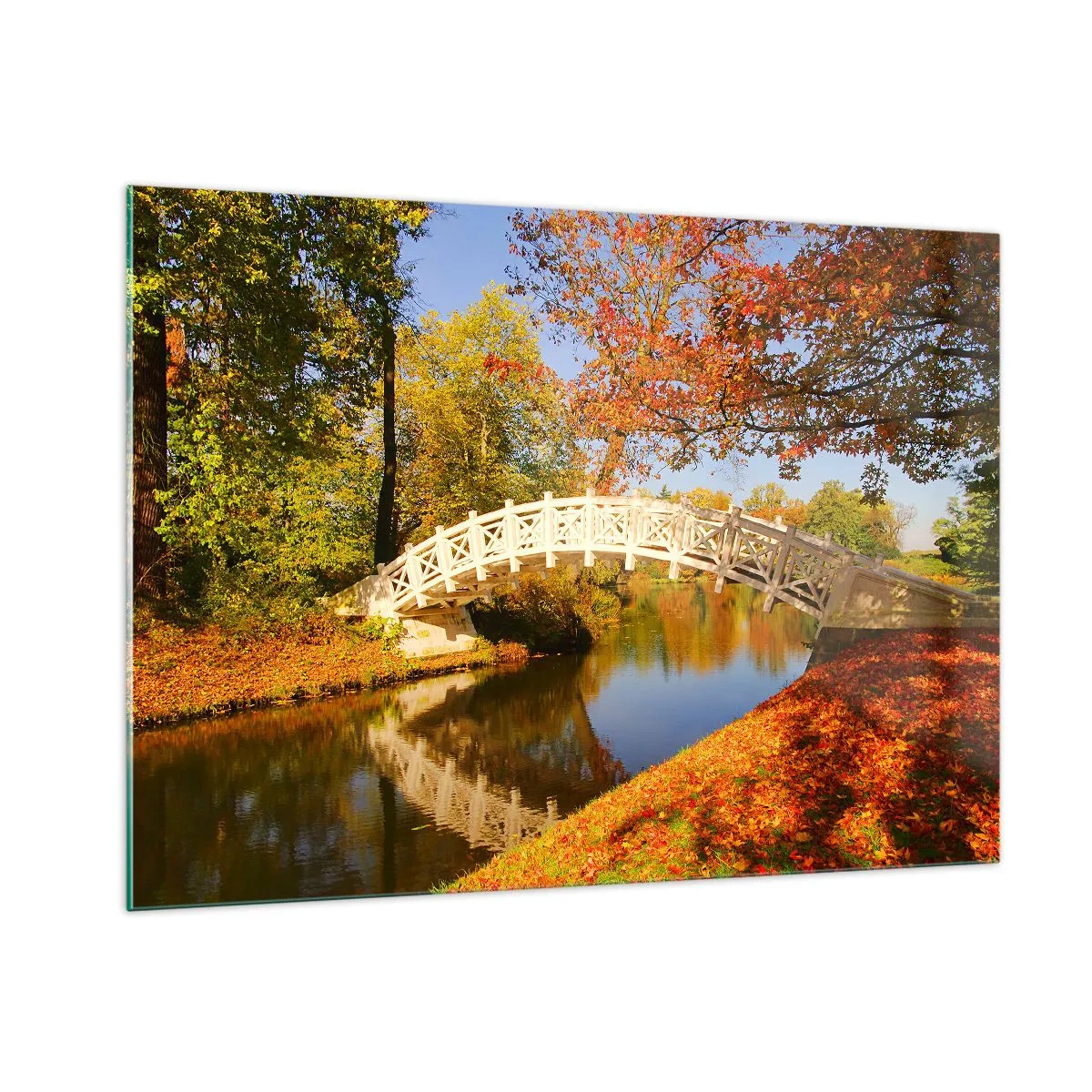 Impression sur verre - Image sur verre - Un pont en bois sur une rivière entourée de couleurs d'automne - 100x70cm - Sur le pont blanc des soupirs - Décoration murale moderne pour le salon et la chambre ARTTOR