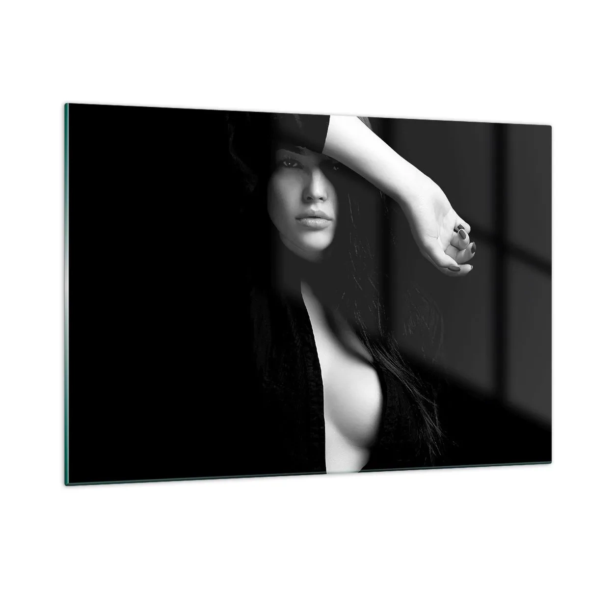 Impression sur verre - Image sur verre - Une femme en noir dans une pose sensuelle sur un fond sombre - 120x80cm - École de séduction - Décoration murale moderne pour le salon et la chambre ARTTOR