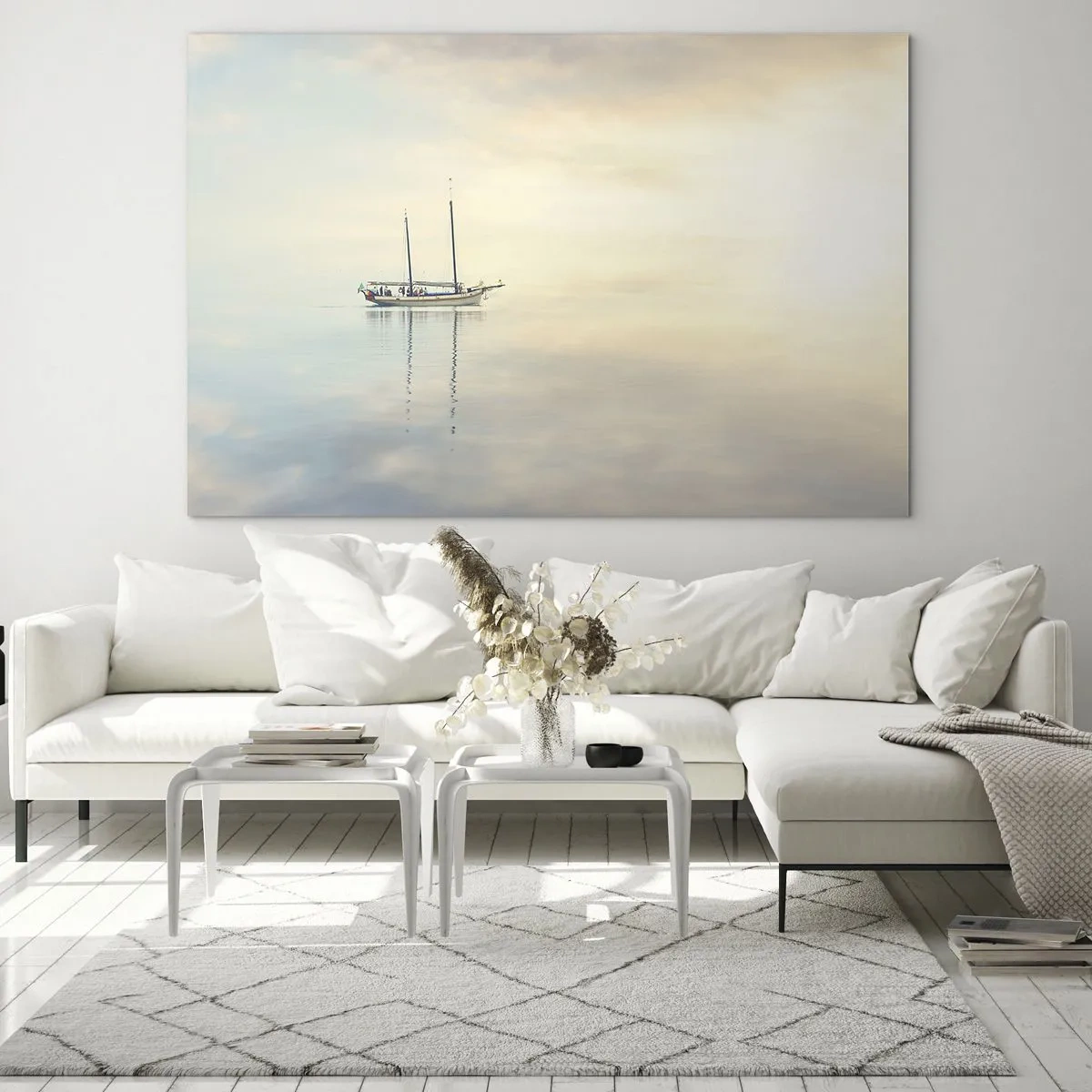 Impression sur verre - Image sur verre - Un voilier dérivant sur une mer calme à l'aube - 120x80cm - Dans une mer de silence - Décoration murale moderne pour le salon et la chambre ARTTOR