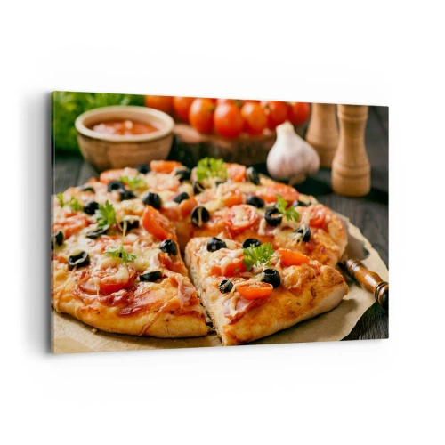 Impression sur toile - Image sur toile - Pizza aux tomates, olives et herbes fraîches sur la table - 120x80cm - Tu t'en es encore tiré - Décoration murale moderne pour le salon et la chambre ARTTOR