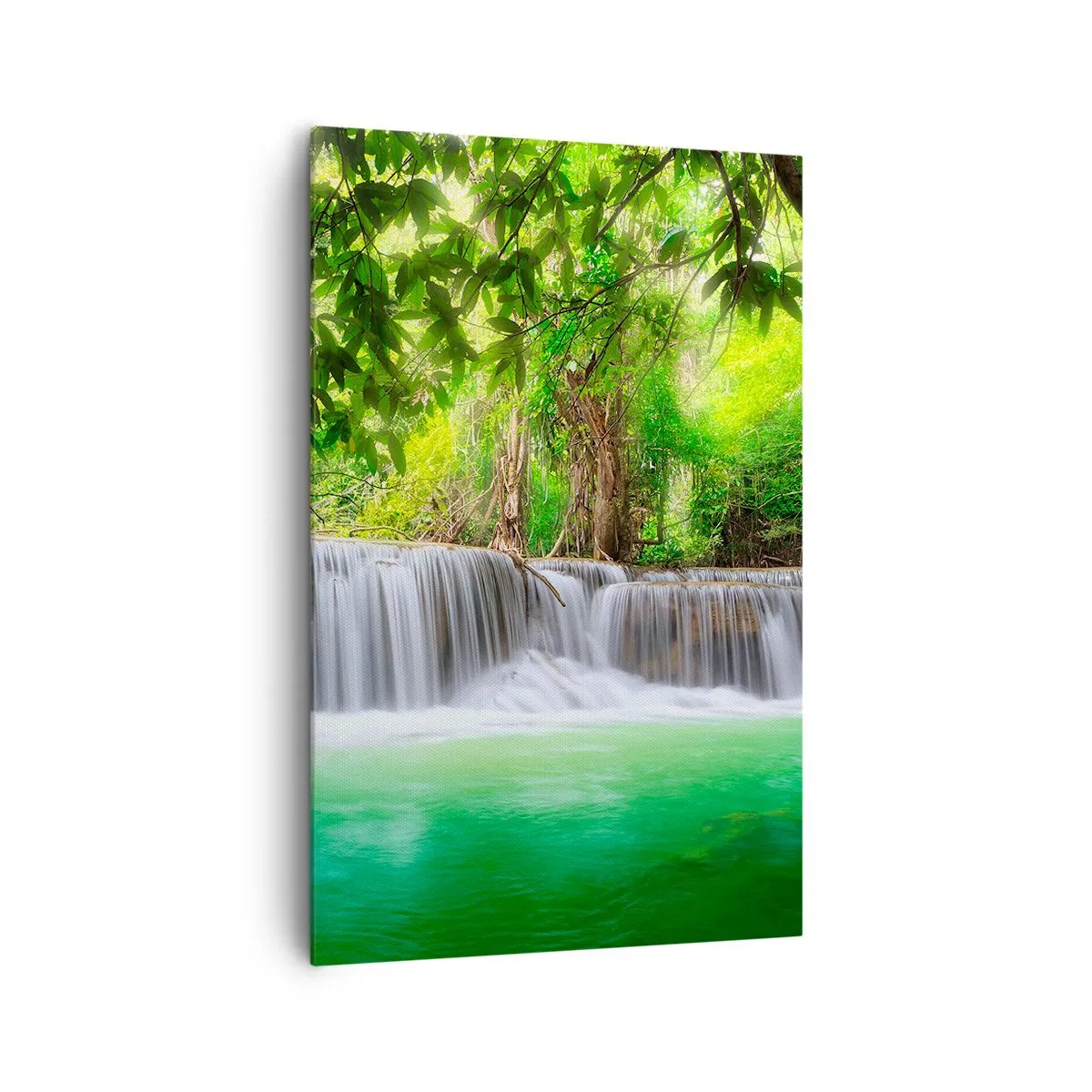Impression sur toile - Image sur toile - Une cascade verte entourée d'une végétation tropicale dense - 80x120cm - Une cascade de vert - Décoration murale moderne pour le salon et la chambre ARTTOR