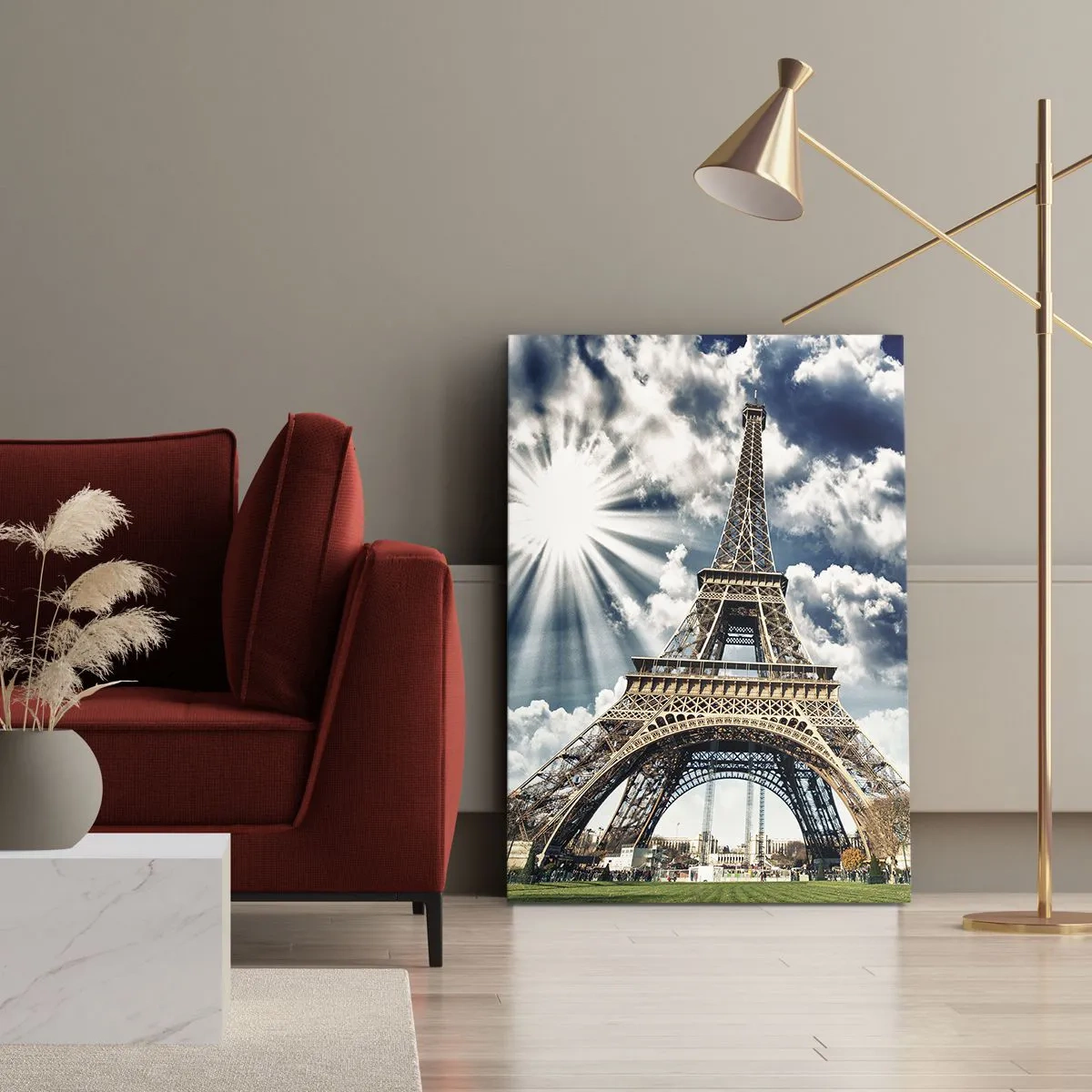Impression sur toile - Image sur toile - La Tour Eiffel sous un ciel ensoleillé avec des nuages - 80x120cm - La seule et unique sous le soleil - Décoration murale moderne pour le salon et la chambre ARTTOR