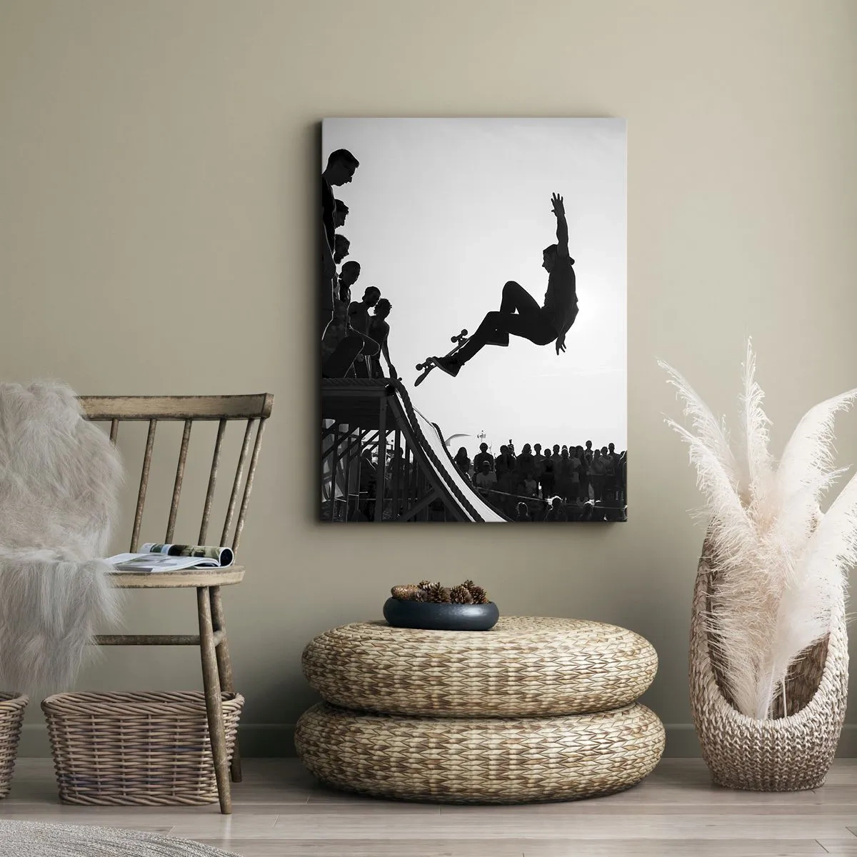 Impression sur toile - Image sur toile - Scène de skateboard en noir et blanc sur une rampe - 70x100cm - Héros et spectateurs - Décoration murale moderne pour le salon et la chambre ARTTOR