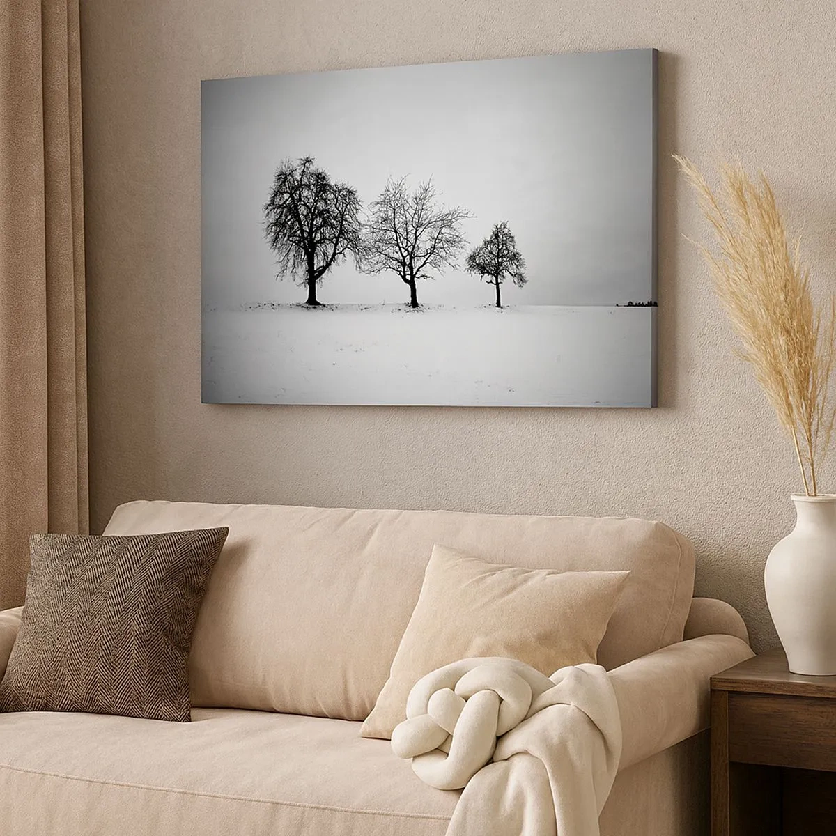 Impression sur toile - Image sur toile - Trois arbres dans un champ enneigé dans un style monochrome - 70x50cm - A quoi rêvent-ils? - Décoration murale moderne pour le salon et la chambre ARTTOR