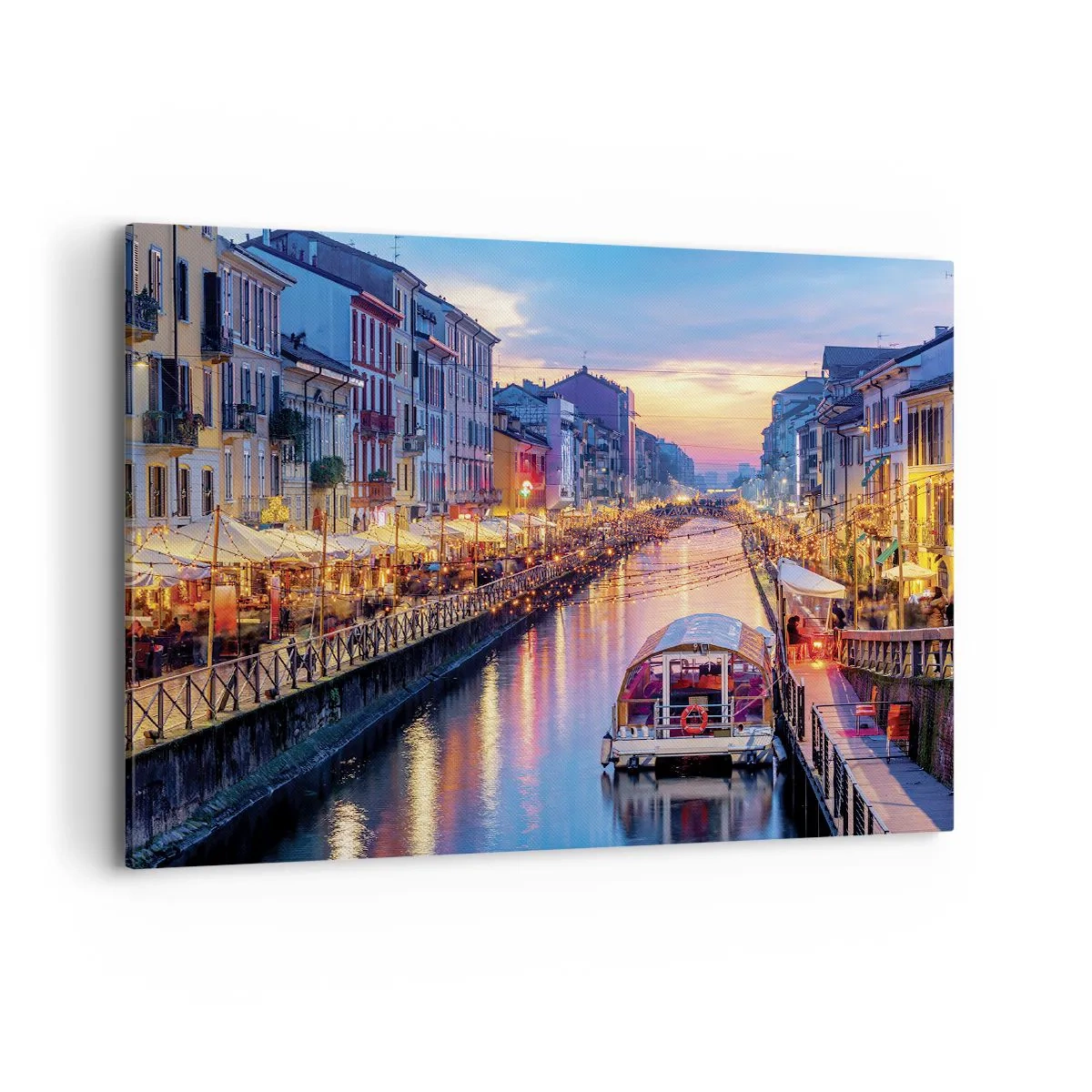 Impression sur toile - Image sur toile - Un canal éclairé entouré de bâtiments colorés - 100x70cm - Soirée de lumière et de jeu - Décoration murale moderne pour le salon et la chambre ARTTOR