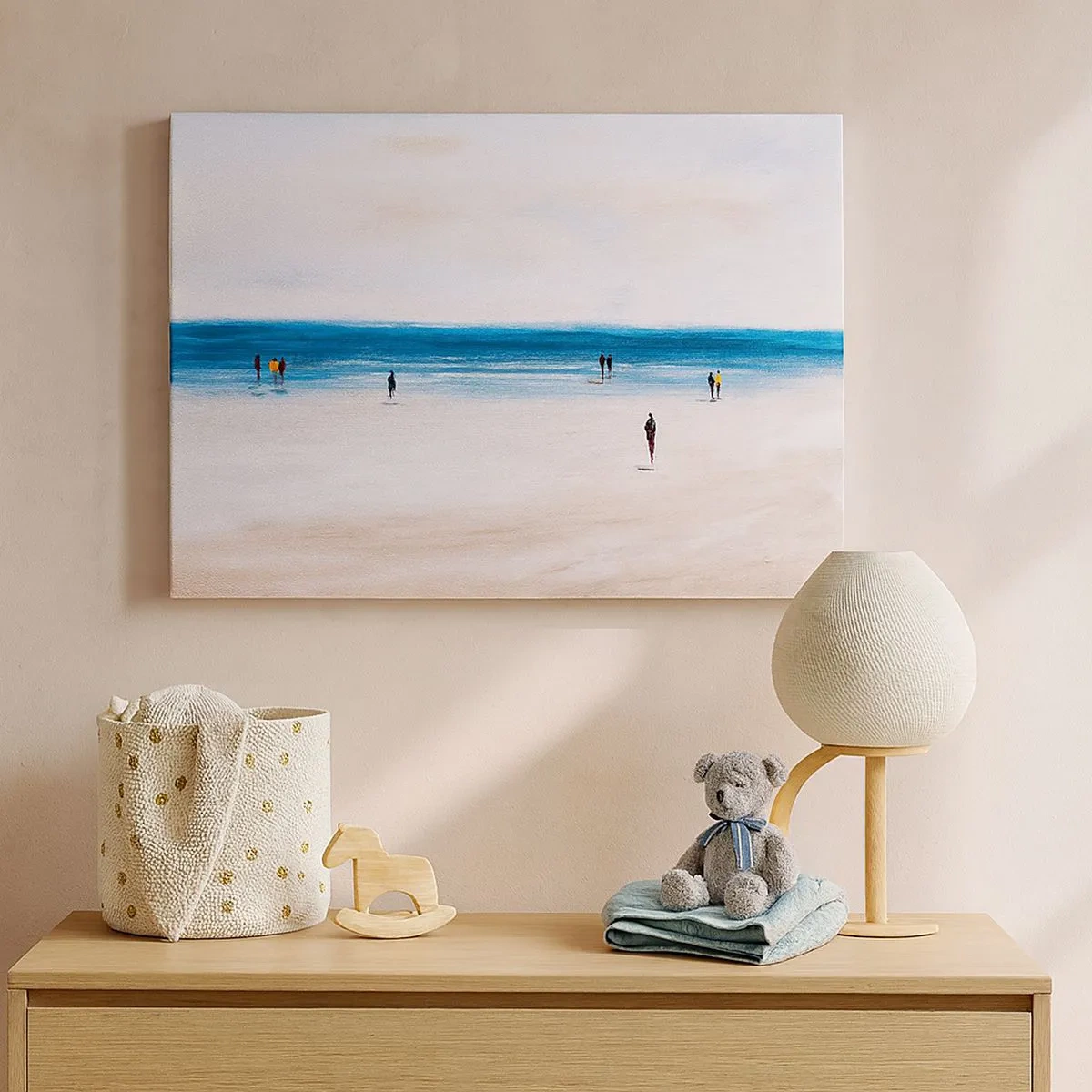 Impression sur toile - Image sur toile - Une plage avec des gens sur fond de mer calme - 70x50cm - Un besoin naturel - Décoration murale moderne pour le salon et la chambre ARTTOR