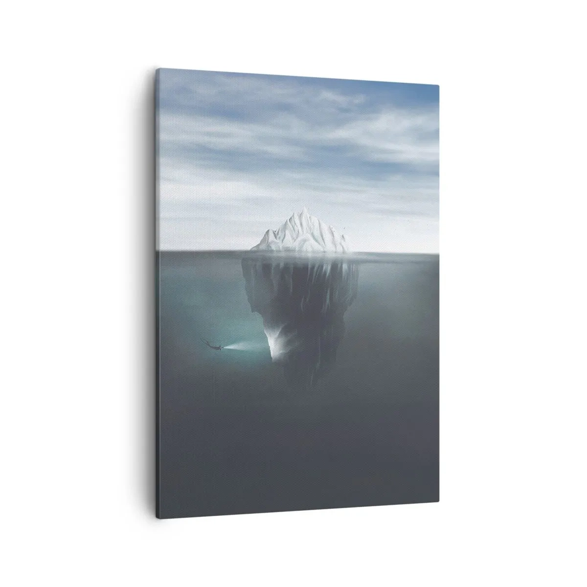 Impression sur toile - Image sur toile - Un iceberg dans l'eau avec un plongeur et un projecteur sous la surface. - 50x70cm - Mystère sous-marin - Décoration murale moderne pour le salon et la chambre ARTTOR