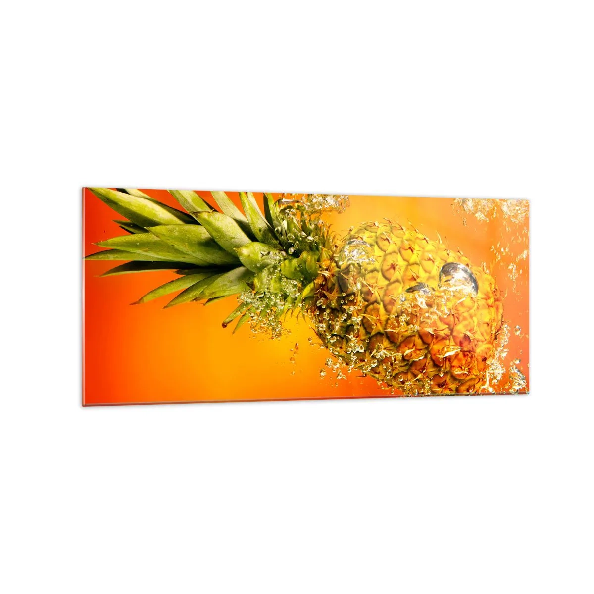 Impression sur verre - Image sur verre - Un ananas immergé dans l'eau sur un fond dégradé orange. - 120x50cm - Fraîcheur juteuse tropicale - Décoration murale moderne pour le salon et la chambre ARTTOR