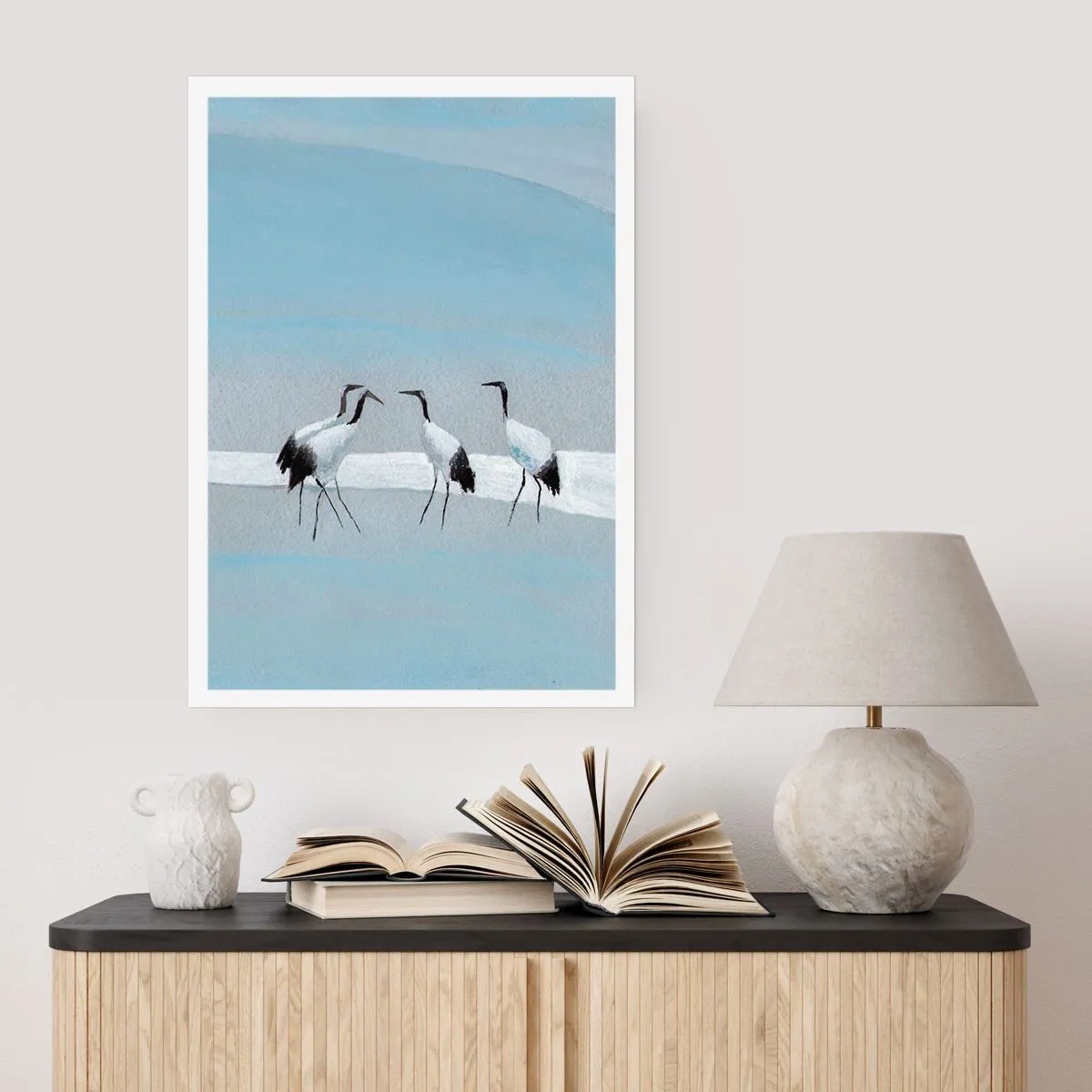 Affiche - Poster - Une illustration minimaliste de grues sur fond pastel. - 50x70cm - Après une chaude journée - Décoration murale moderne pour le salon et la chambre ARTTOR